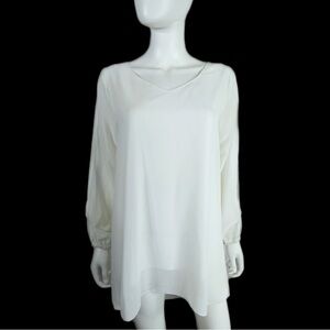 Women’s White Sheer Layered Hollow Out Sleeve Tunic Top